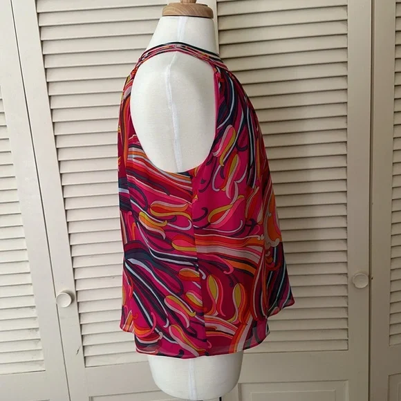Trina Turk, Waldorf Top, Radio City Rose Multi. - Picture 5 of 6